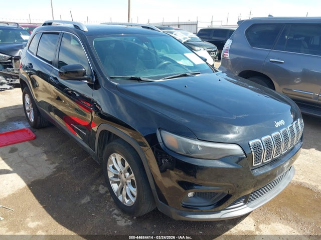 Salvage Jeep Cherokee Image