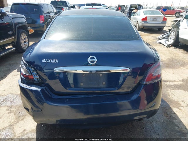Nissan Maxima