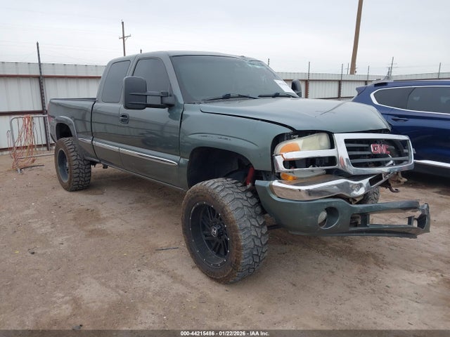 Salvage GMC Sierra 1500 Image