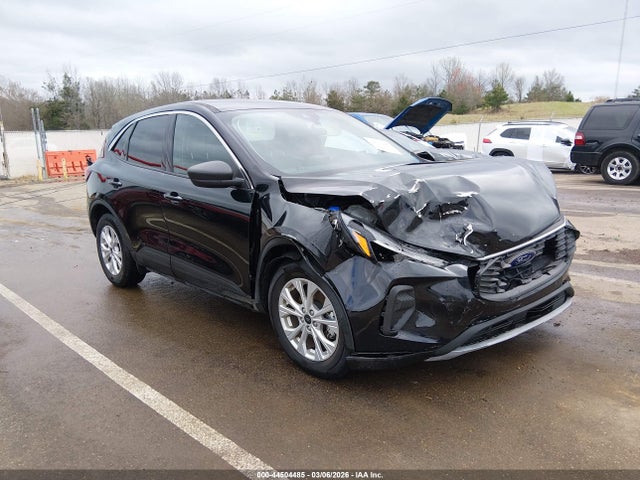 Salvage Ford Escape Image