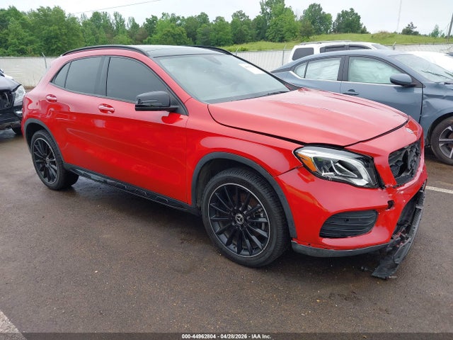 Salvage Mercedes-Benz GLA Image