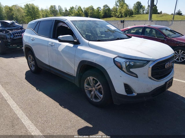 Salvage GMC Terrain Image