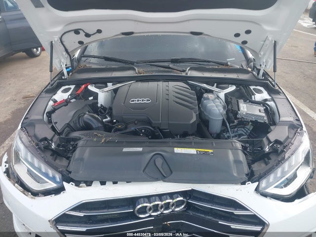 Audi A4 Premium Plus 40 Tfsi Quattro S Tronic