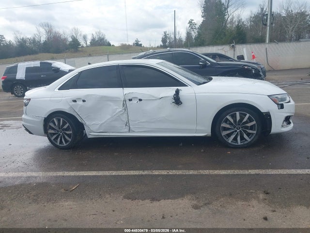 Audi A4 Premium Plus 40 Tfsi Quattro S Tronic