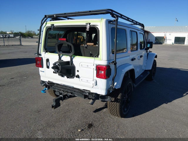 Jeep Wrangler Sahara 4x4