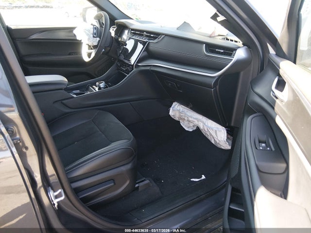 Jeep Grand Cherokee Altitude X 4x2