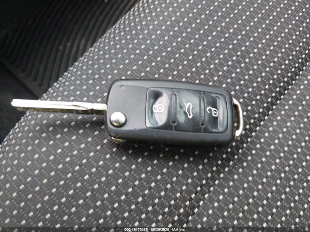 Volkswagen Passat 1.8t S