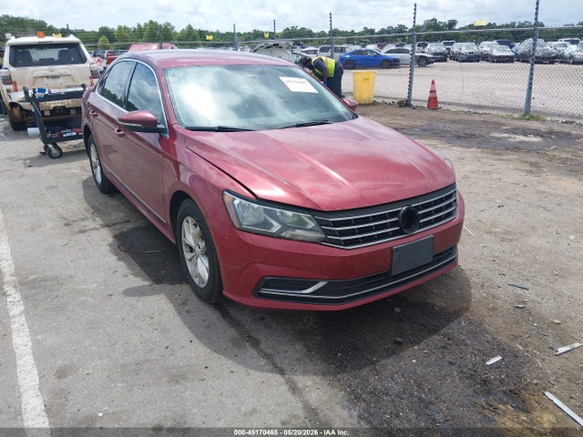 Salvage Volkswagen Passat Image