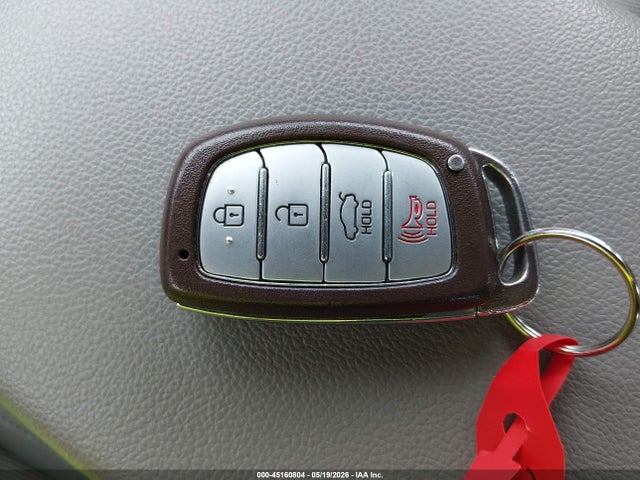 Hyundai ELANTRA Value Edition