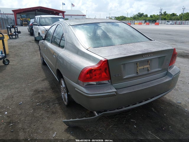 Volvo S60 2.5t