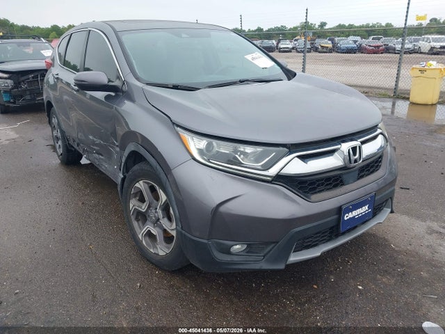 Salvage Honda CR-V Image