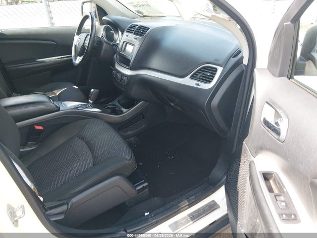 Dodge Journey Se