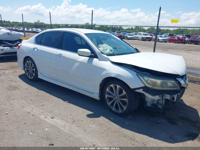 Salvage Honda Accord Image