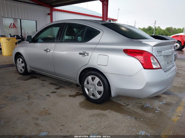Nissan Versa 1.6 Sv