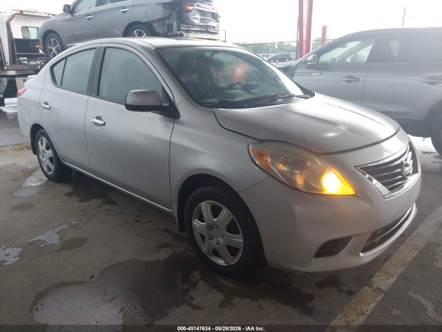 Salvage Nissan Versa Image