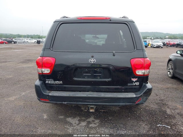 Toyota Sequoia Limited V8