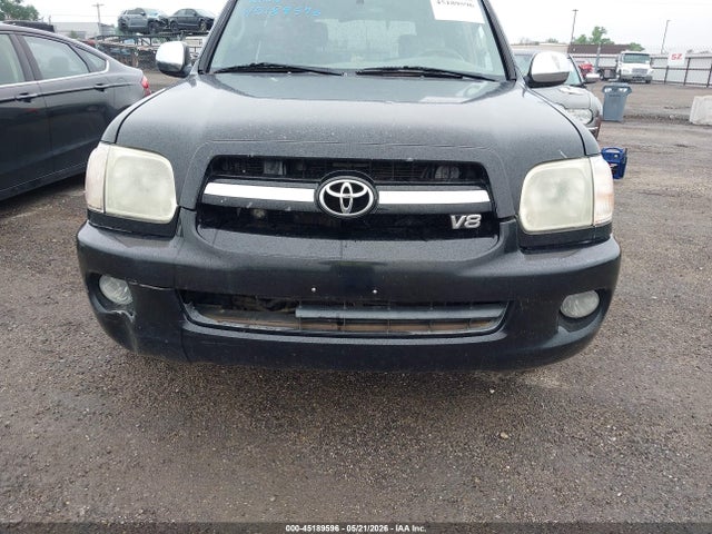 Toyota Sequoia Limited V8