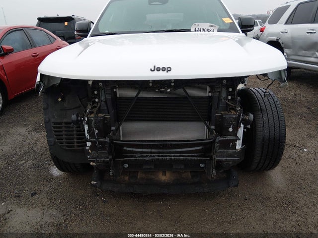 Jeep Grand Cherokee Altitude X 4x4