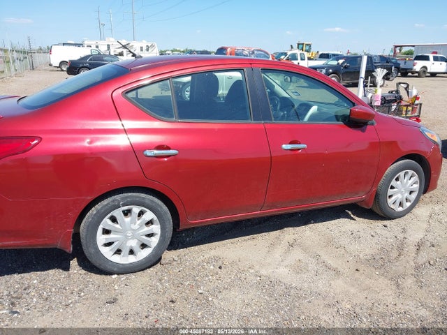 Nissan Versa 1.6 Sv