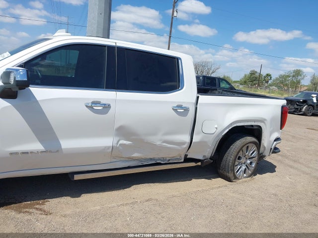 GMC Sierra 1500 2wd  Short Box Denali