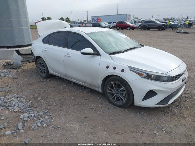 Salvage Kia Forte Image