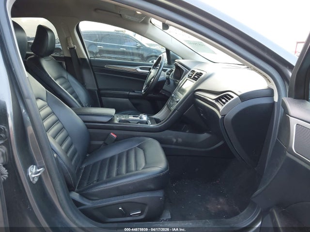 Ford Fusion Sel