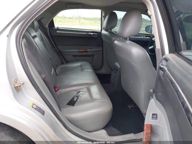 Chrysler 300 Touring