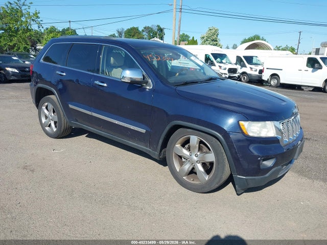 Salvage Jeep Grand Cherokee Image