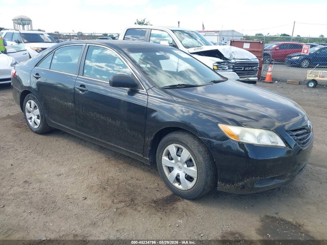 Salvage Toyota Camry Image