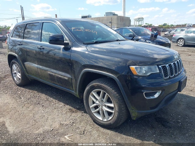 Salvage Jeep Grand Cherokee Image