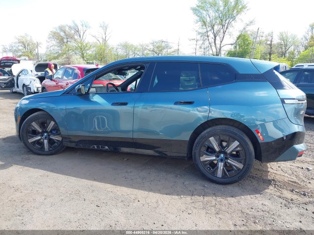 BMW iX Xdrive50