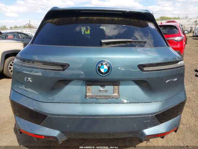 BMW iX Xdrive50