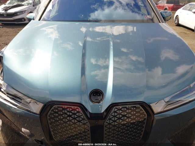 BMW iX Xdrive50