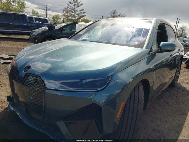 BMW iX Xdrive50