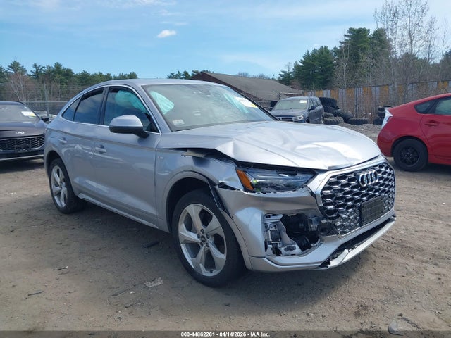Salvage Audi Q5 Image