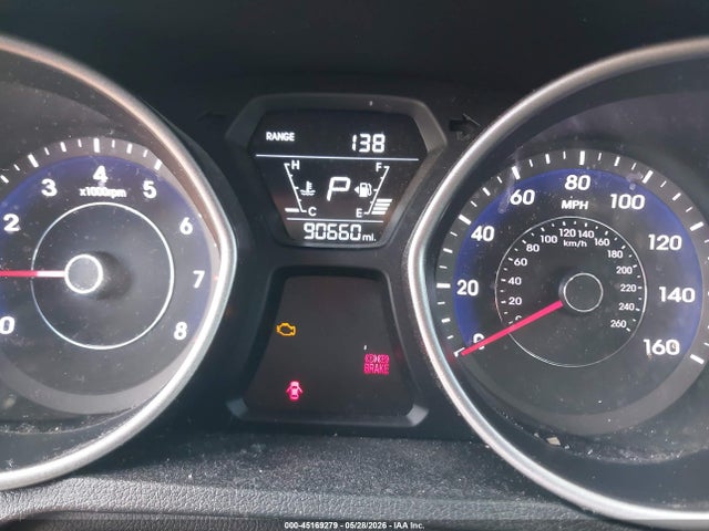Hyundai ELANTRA Value Edition