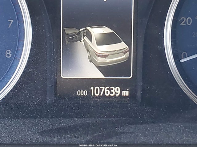 Toyota Camry Le