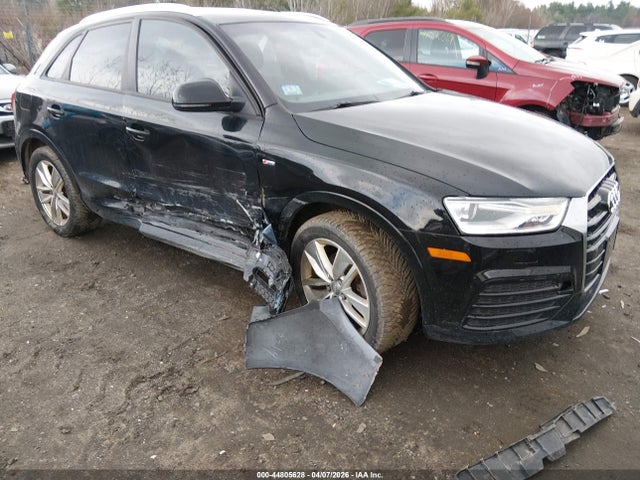 Salvage Audi Q3 Image