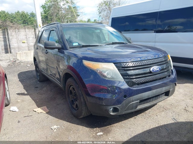 Salvage Ford Utility Police Interceptor Image