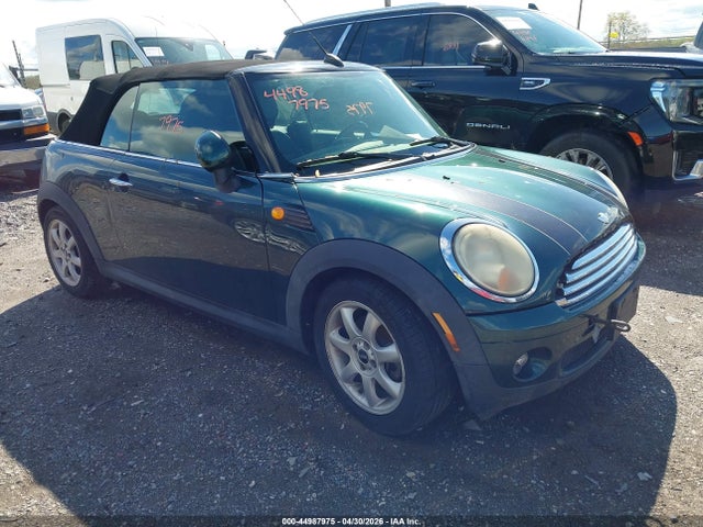 Salvage MINI Cooper Image