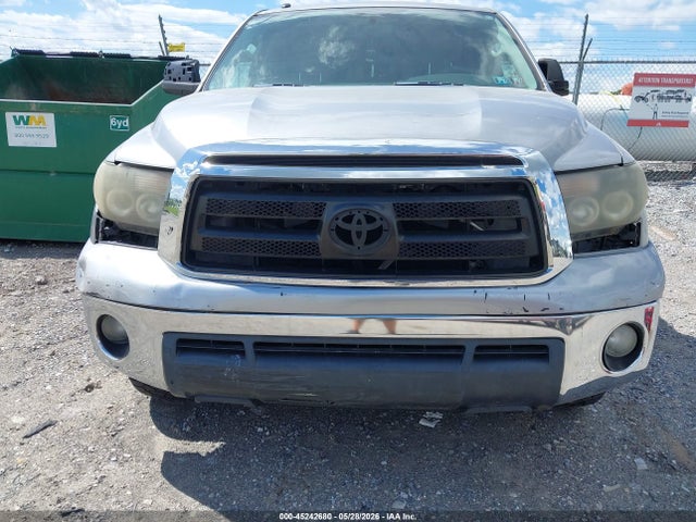 Toyota Tundra Grade 5.7l V8