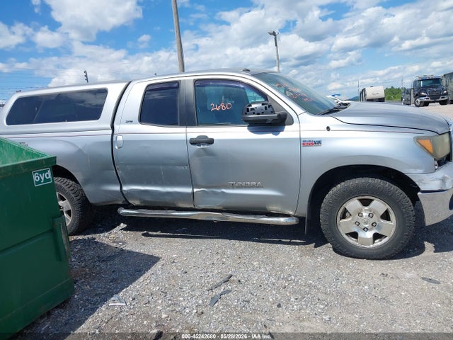 Toyota Tundra Grade 5.7l V8