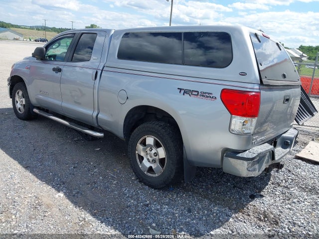 Toyota Tundra Grade 5.7l V8