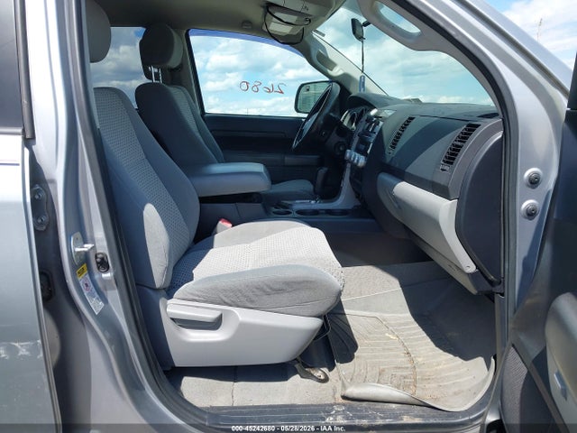 Toyota Tundra Grade 5.7l V8