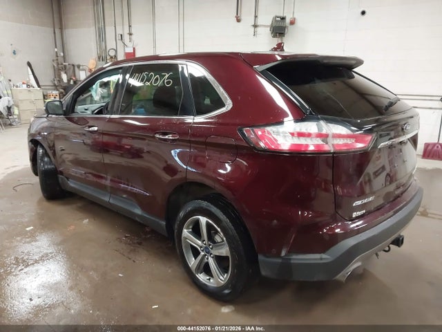Ford Edge Titanium