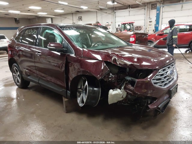 Salvage Ford Edge Image