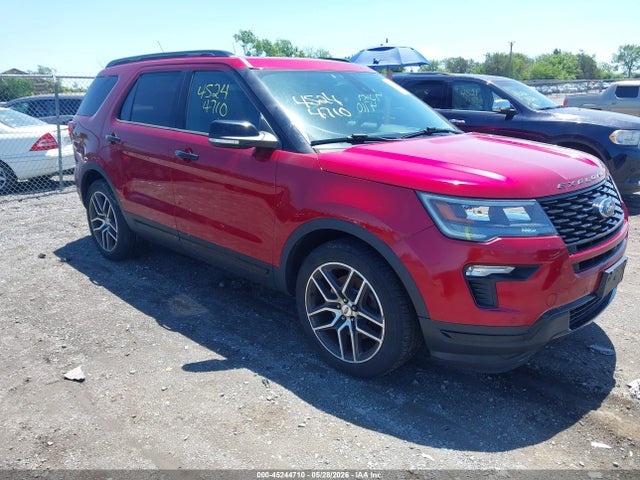 Salvage Ford Explorer Image