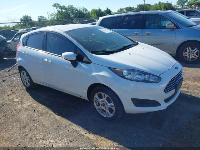 Salvage Ford Fiesta Image