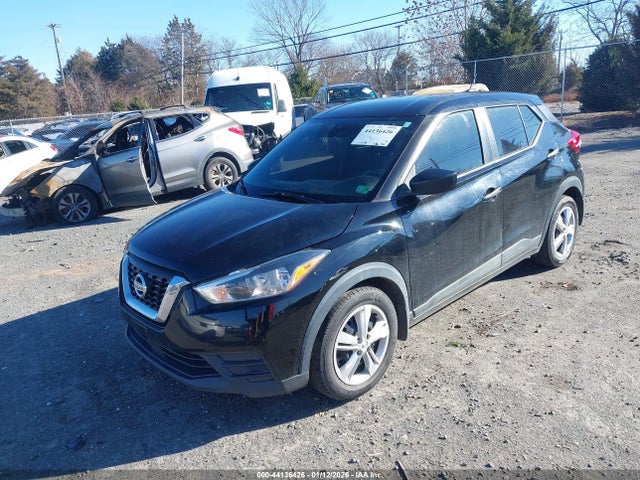 Nissan Kicks S