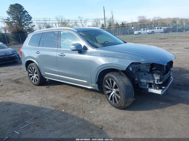 Salvage Volvo XC90 Image